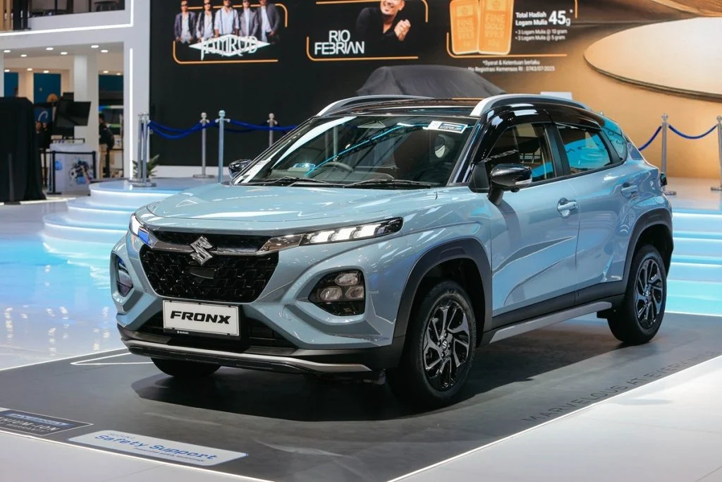 Heboh! Suzuki Fronx Laris Manis, Tembus 14.000 Unit dalam Setahun, Dominasi Pasar SUV Kompak!