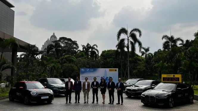 22 Mobil BMW dan MINI Menghadirkan Kejutan di Maybank Marathon 2026!